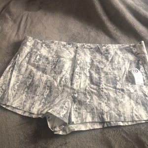 Fashion to Figure Snake skin printed shorts!